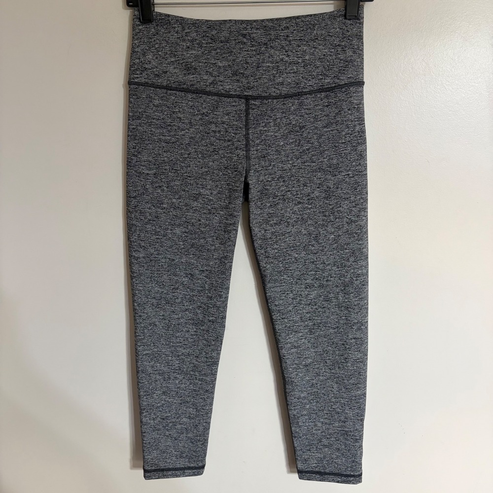 Victoria's Secret VSX Sport Knockout Capri Gray Space Dye Leggings Small S/P